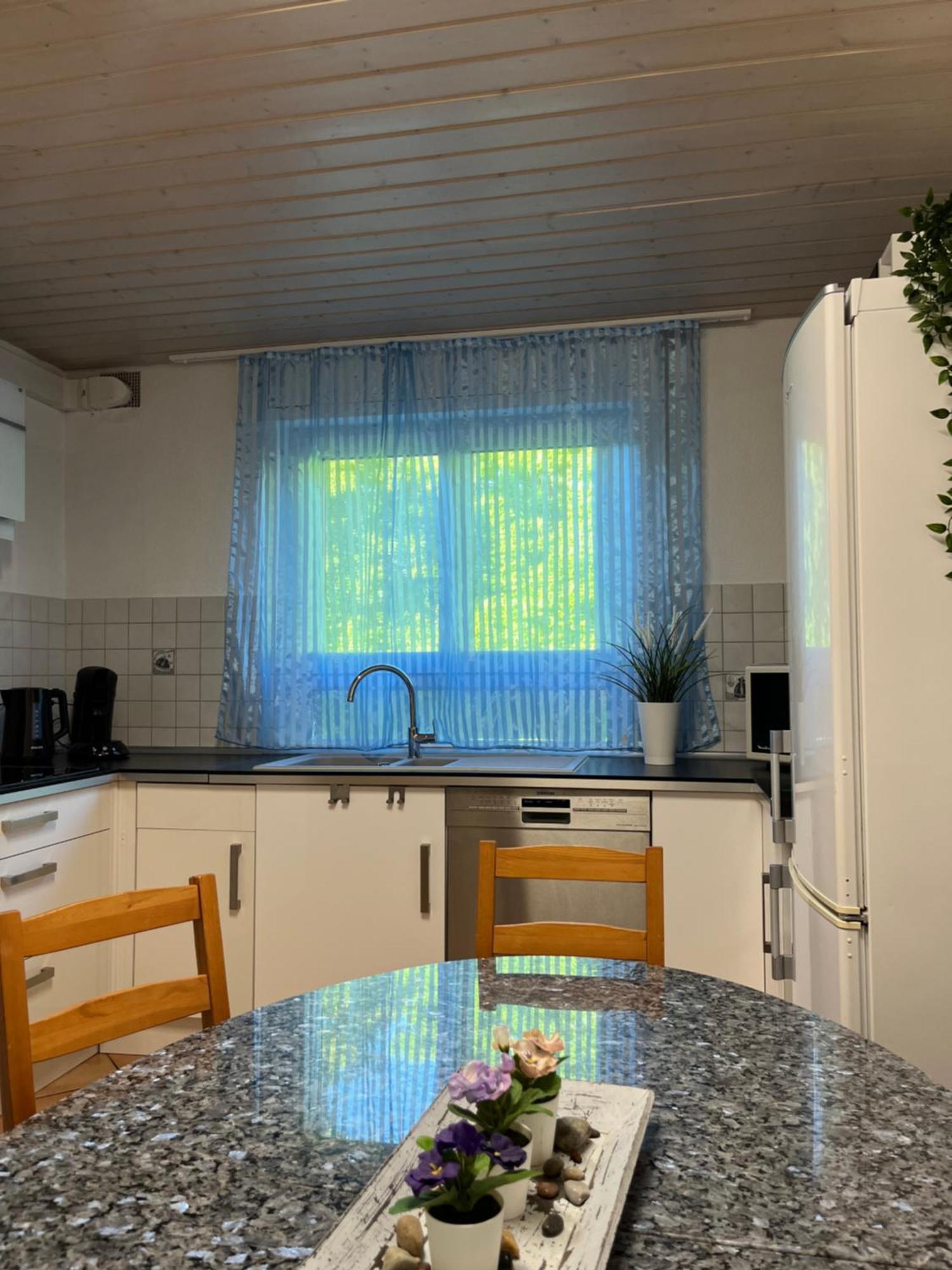 Familienfreundliches Ferienhaus Amara Mit Garten Und Terrasse - Friedrichshafen Am Bodensee Екстериор снимка